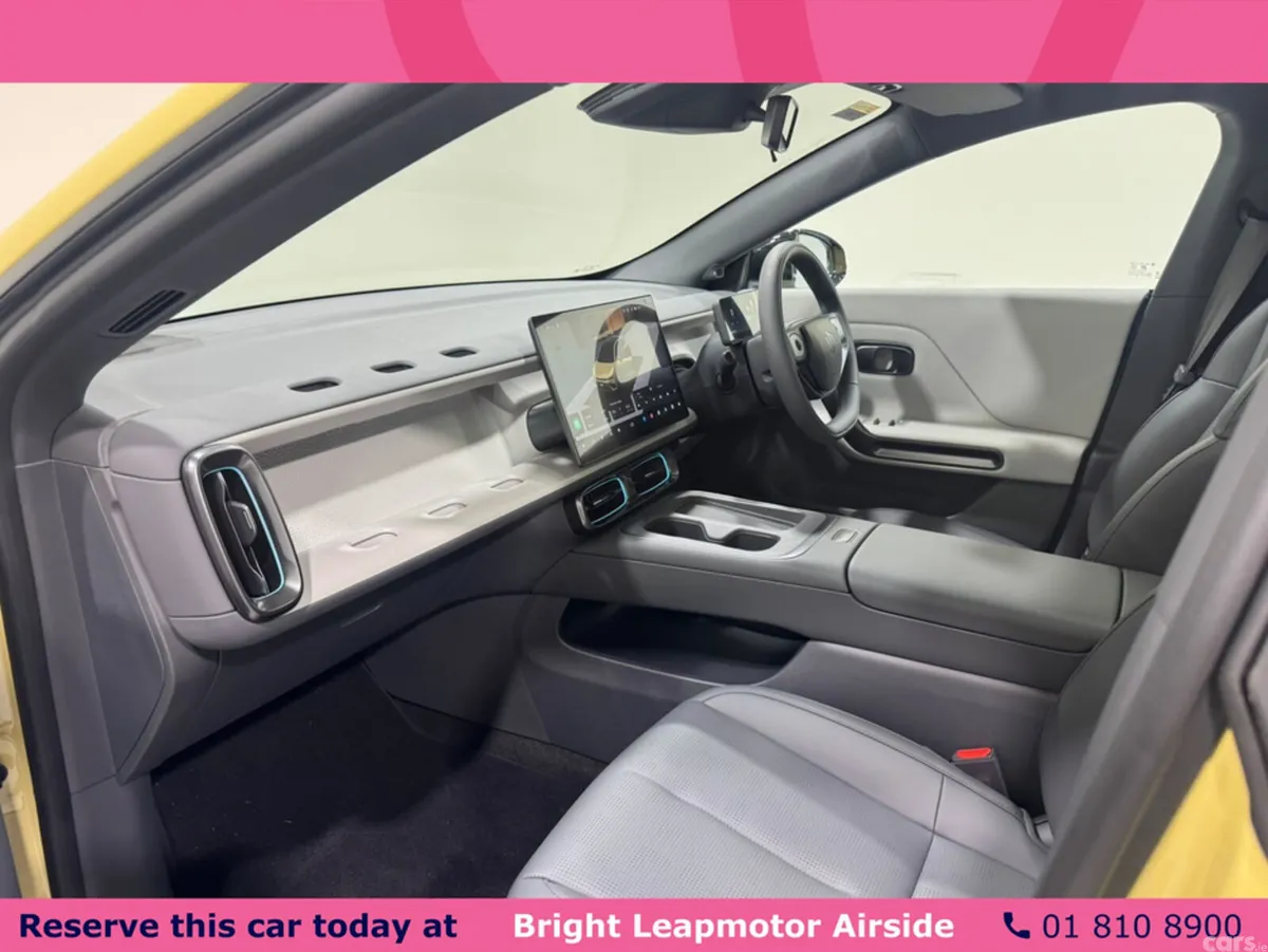 Leapmotor B05 Hatchback, Electric, 2027, Yellow
