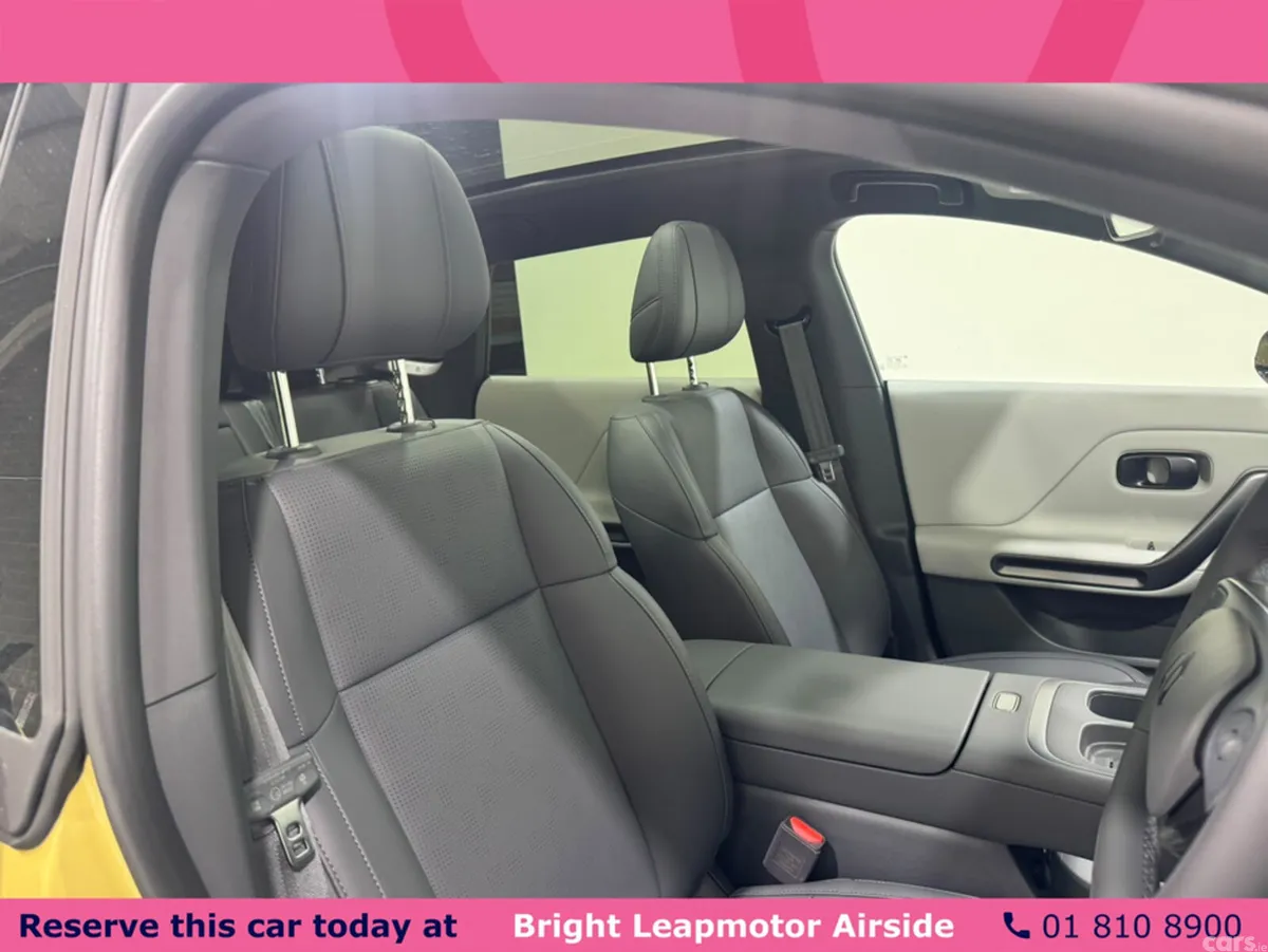 Leapmotor B05 Hatchback, Electric, 2027, Yellow