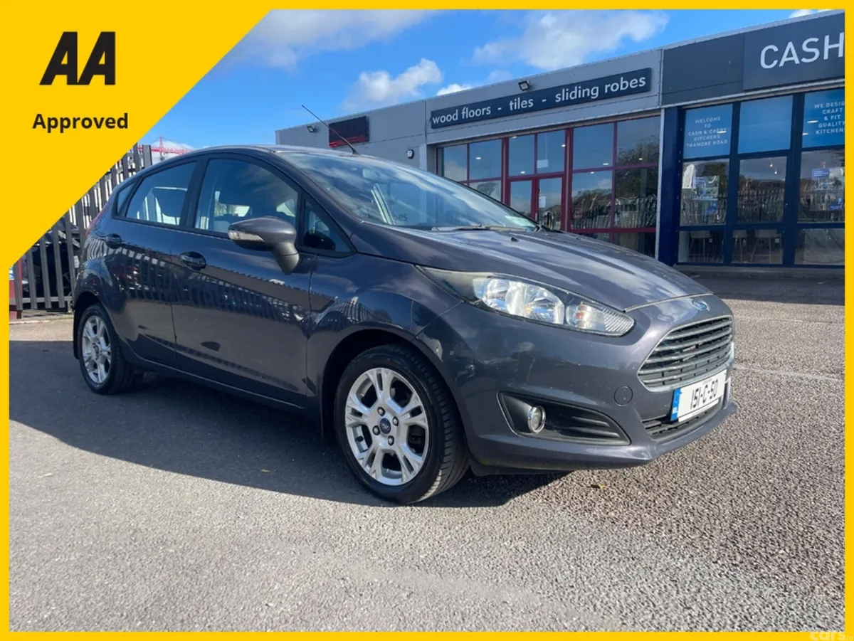 Ford Fiesta Hatchback, Petrol, 2015, Blue