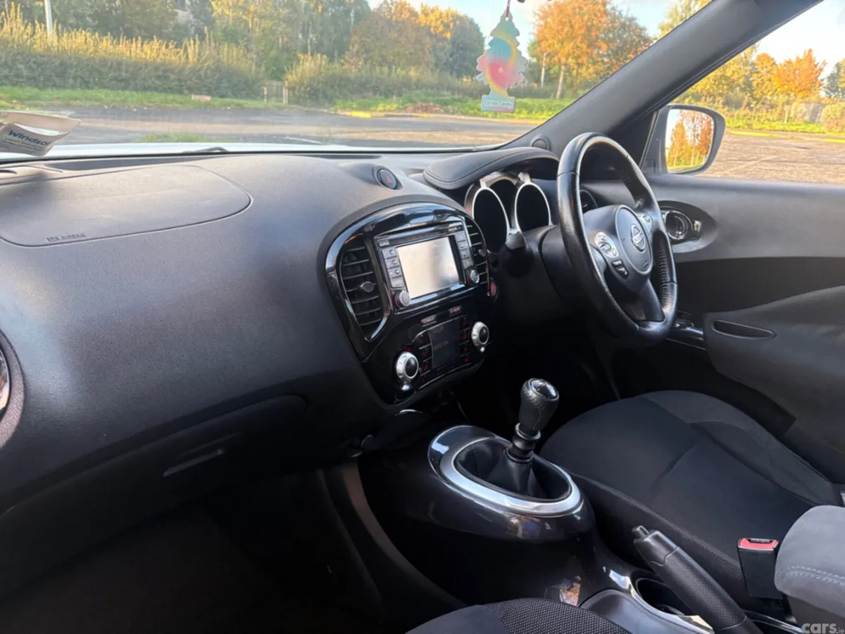 Nissan Juke Hatchback, Petrol, 2016, White