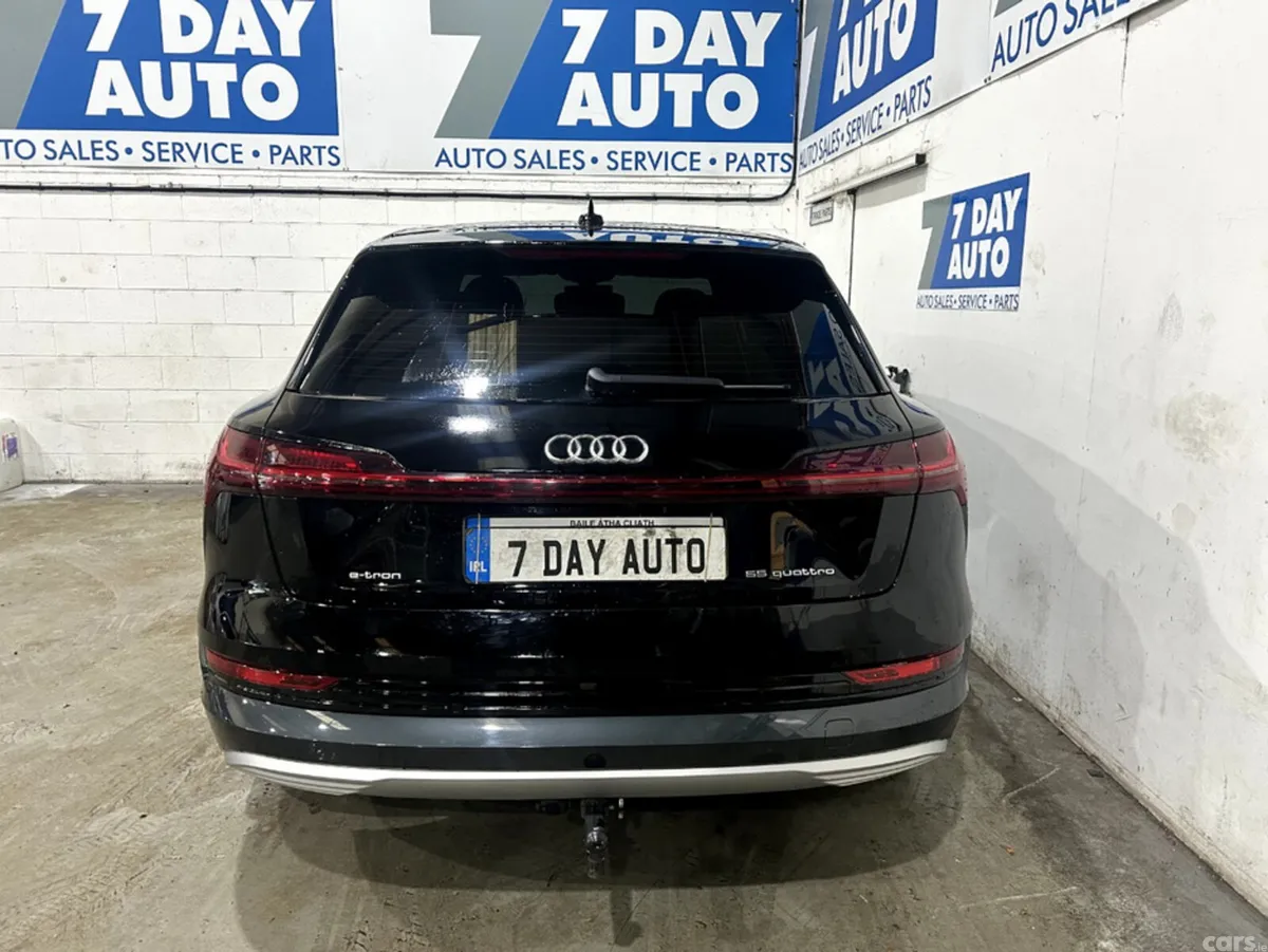 Audi e-tron SUV, Electric, 2022, Black