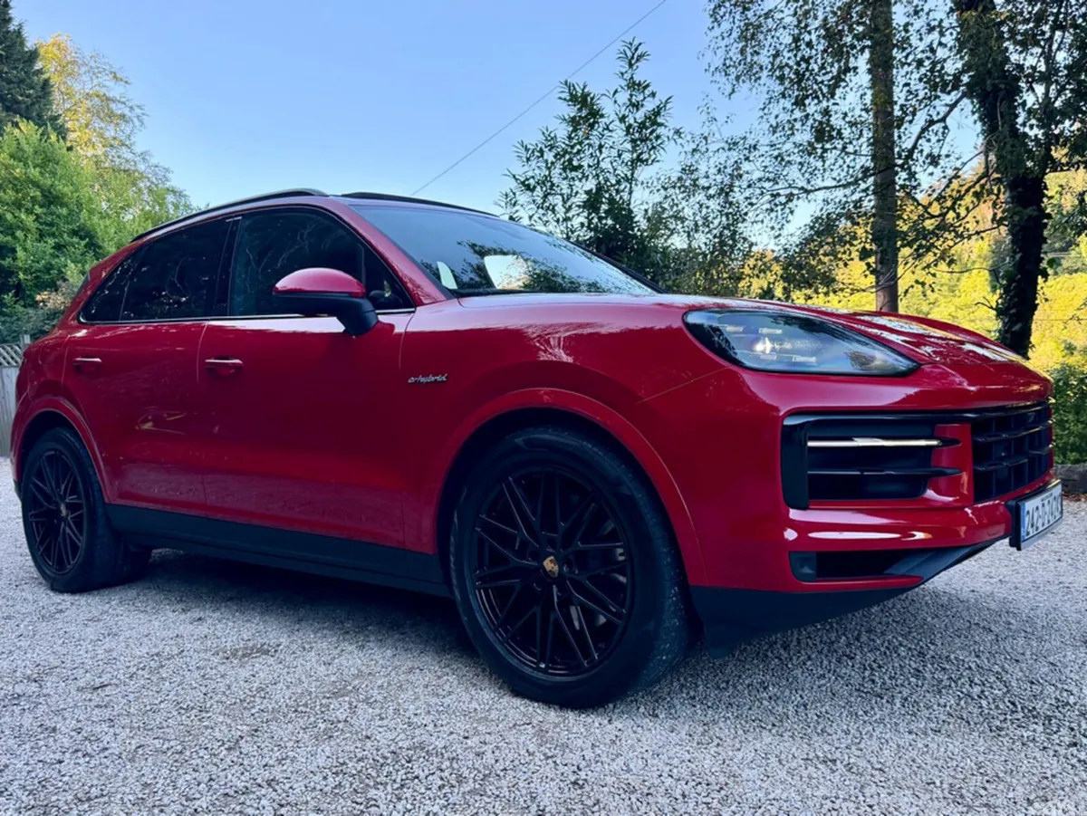 Porsche Cayenne SUV, Petrol Plug-in Hybrid, 2024, Red
