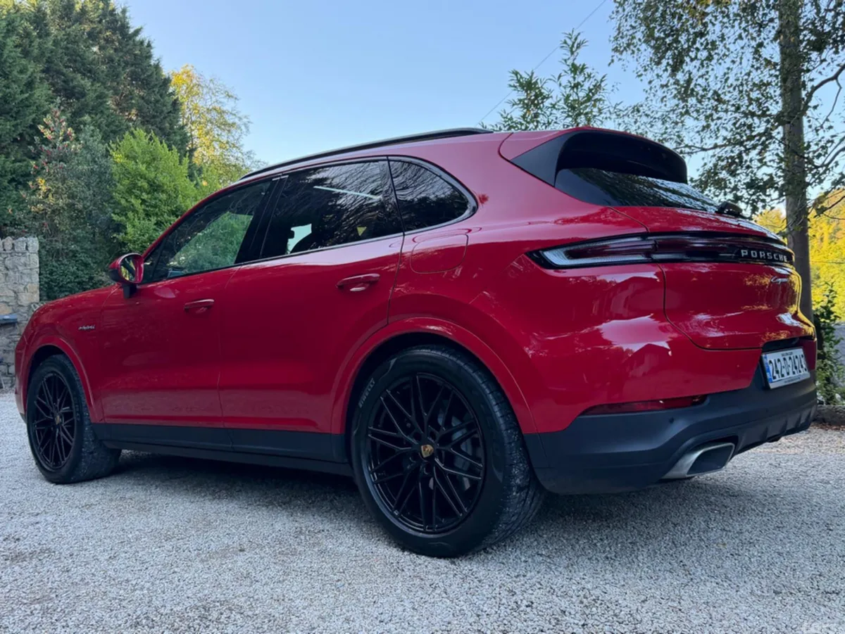Porsche Cayenne SUV, Petrol Plug-in Hybrid, 2024, Red
