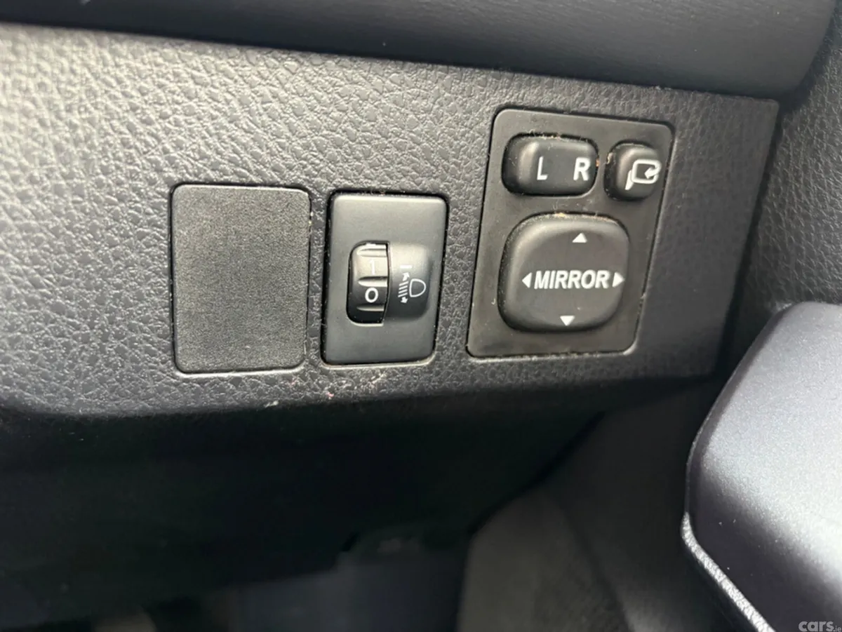 Toyota RAV4 SUV, Diesel, 2016, Black