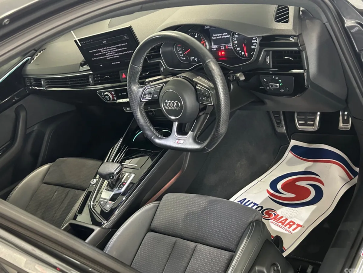 Audi A4 Saloon, Diesel, 2022, Grey