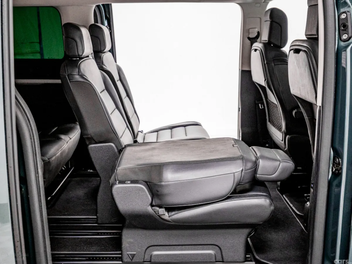 Citroen Spacetourer Estate, Electric, 2025, Green