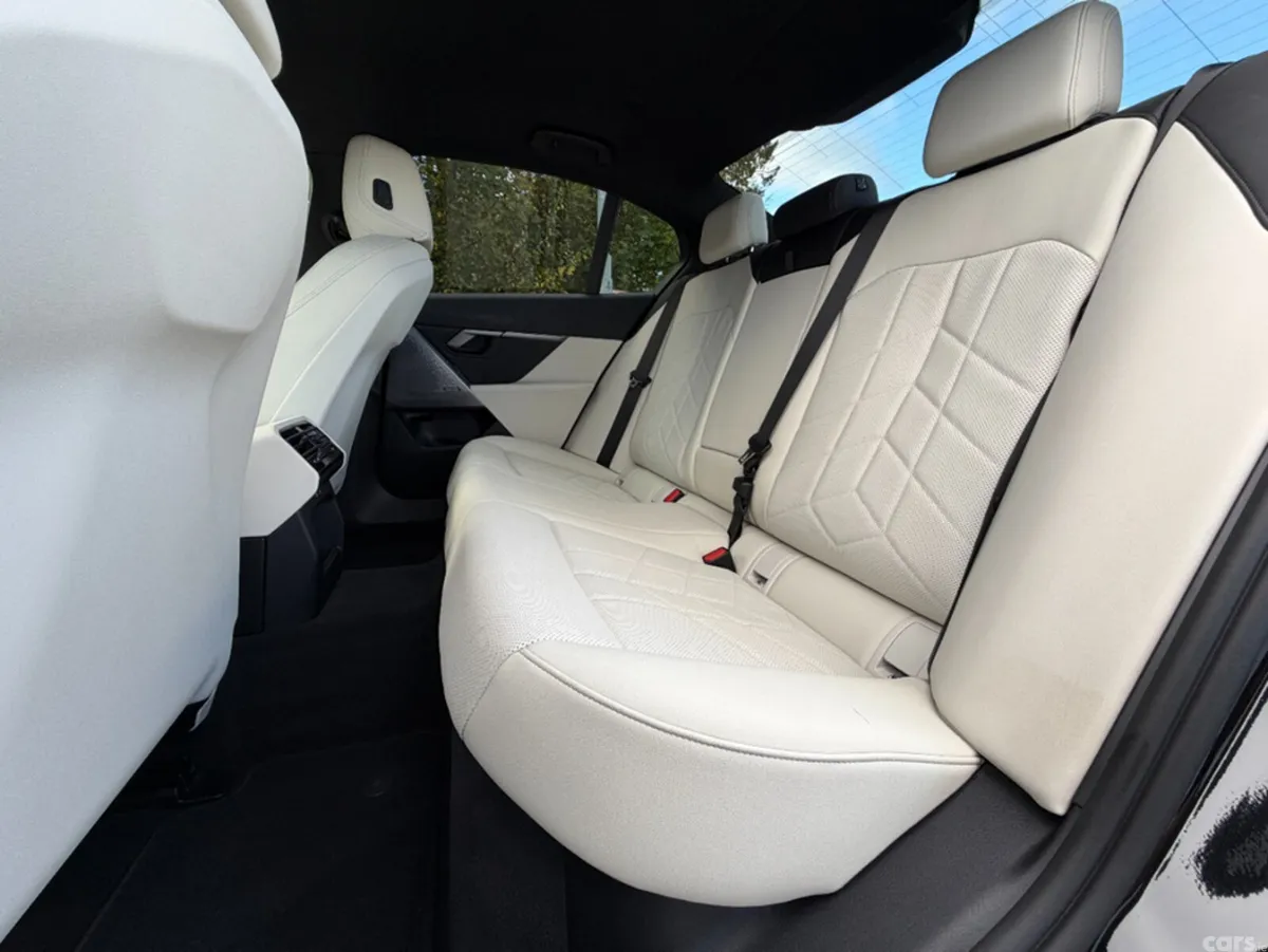 BMW 5-Series Saloon, Petrol Plug-in Hybrid, 2026, Black