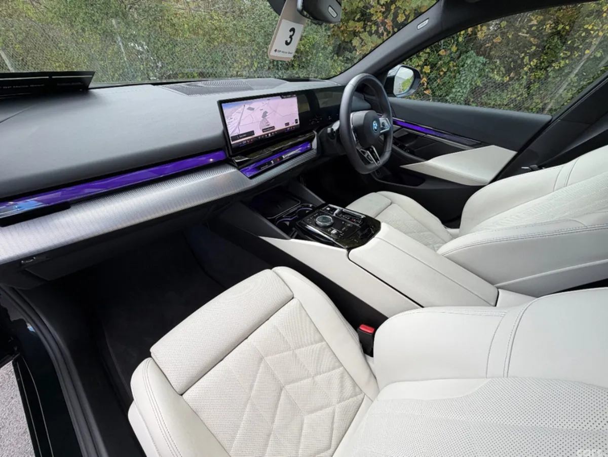 BMW 5-Series Saloon, Petrol Plug-in Hybrid, 2026, Black
