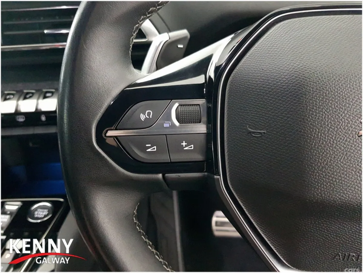 Peugeot 3008 MPV, Diesel, 2023, Blue