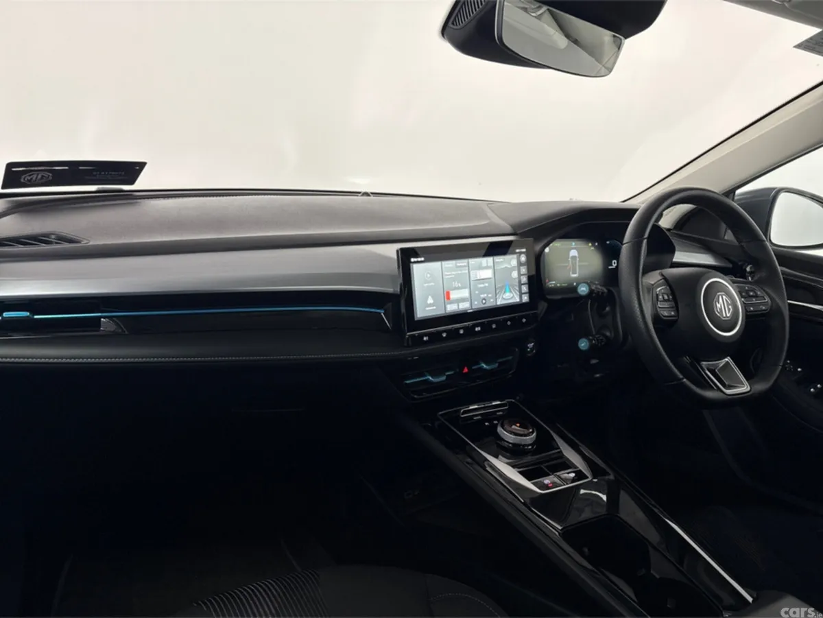 MG MG5 SUV, Electric, 2023, Grey