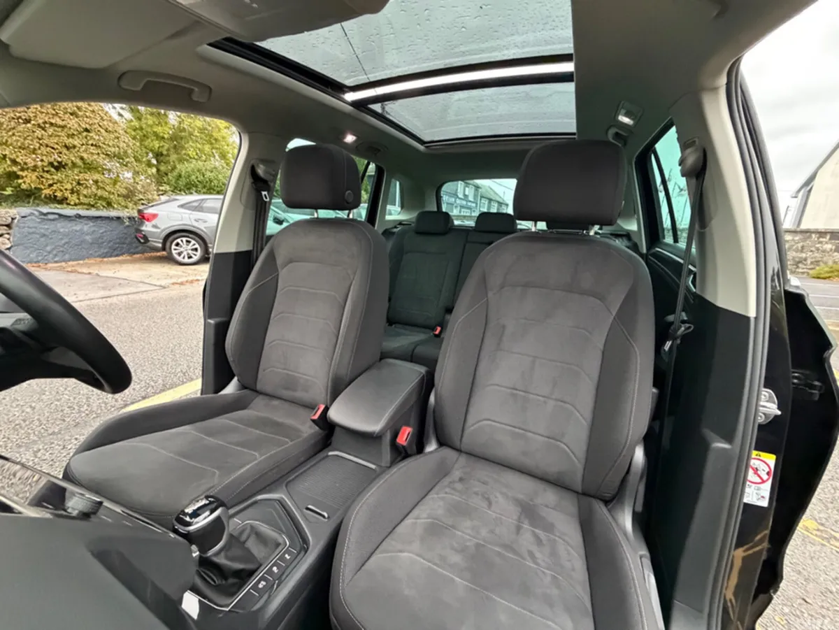 Volkswagen Tiguan SUV, Diesel, 2023, Black