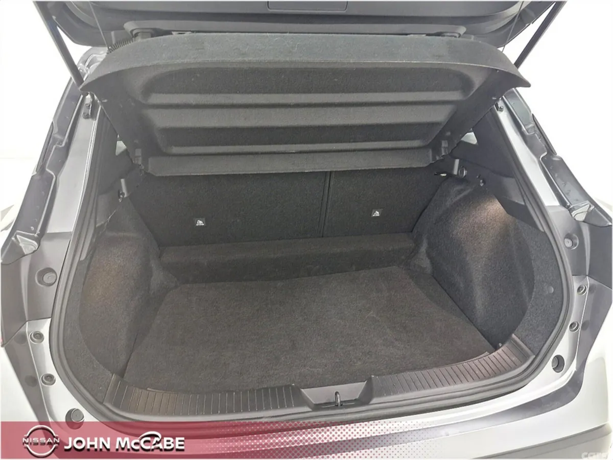 Nissan Qashqai MPV, Petrol Hybrid, 2025, Grey