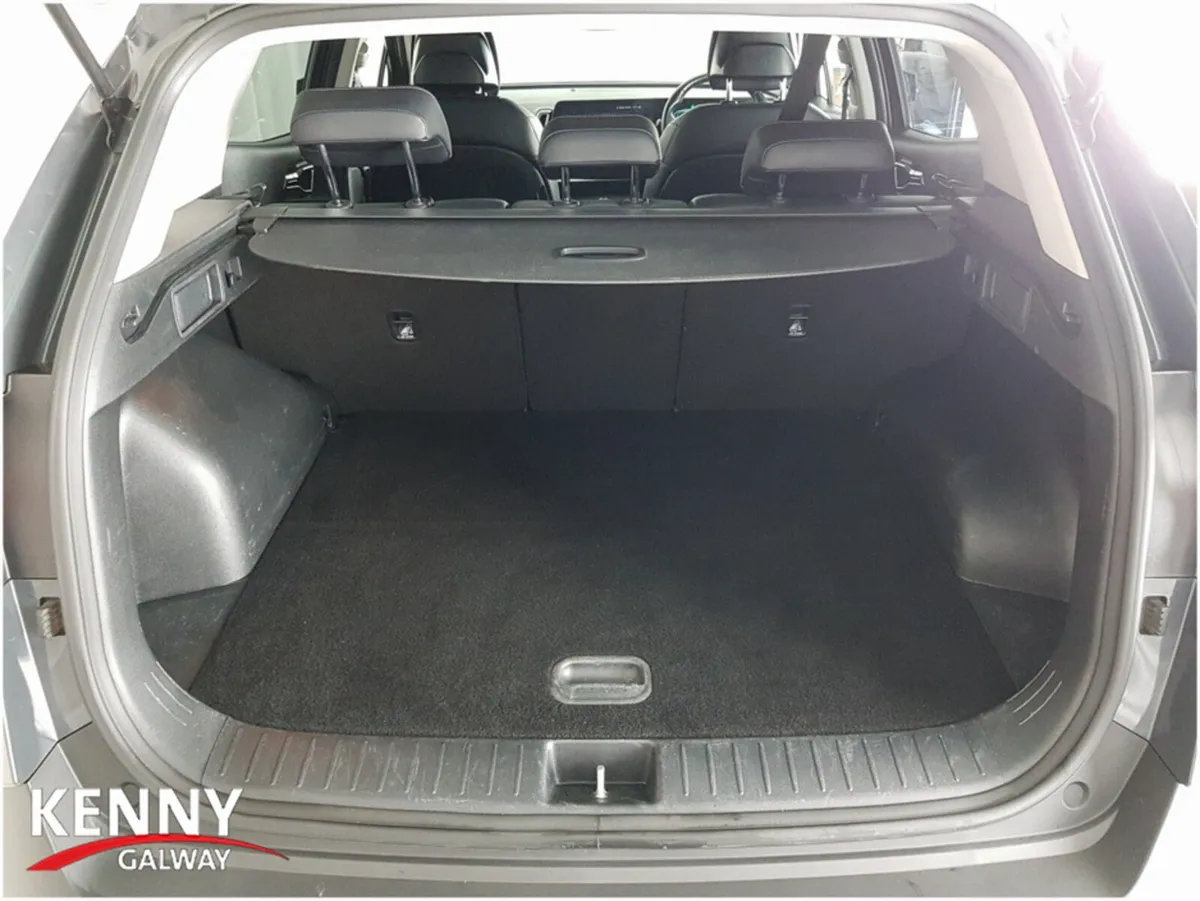 Kia Sportage MPV, Diesel, 2023, Grey