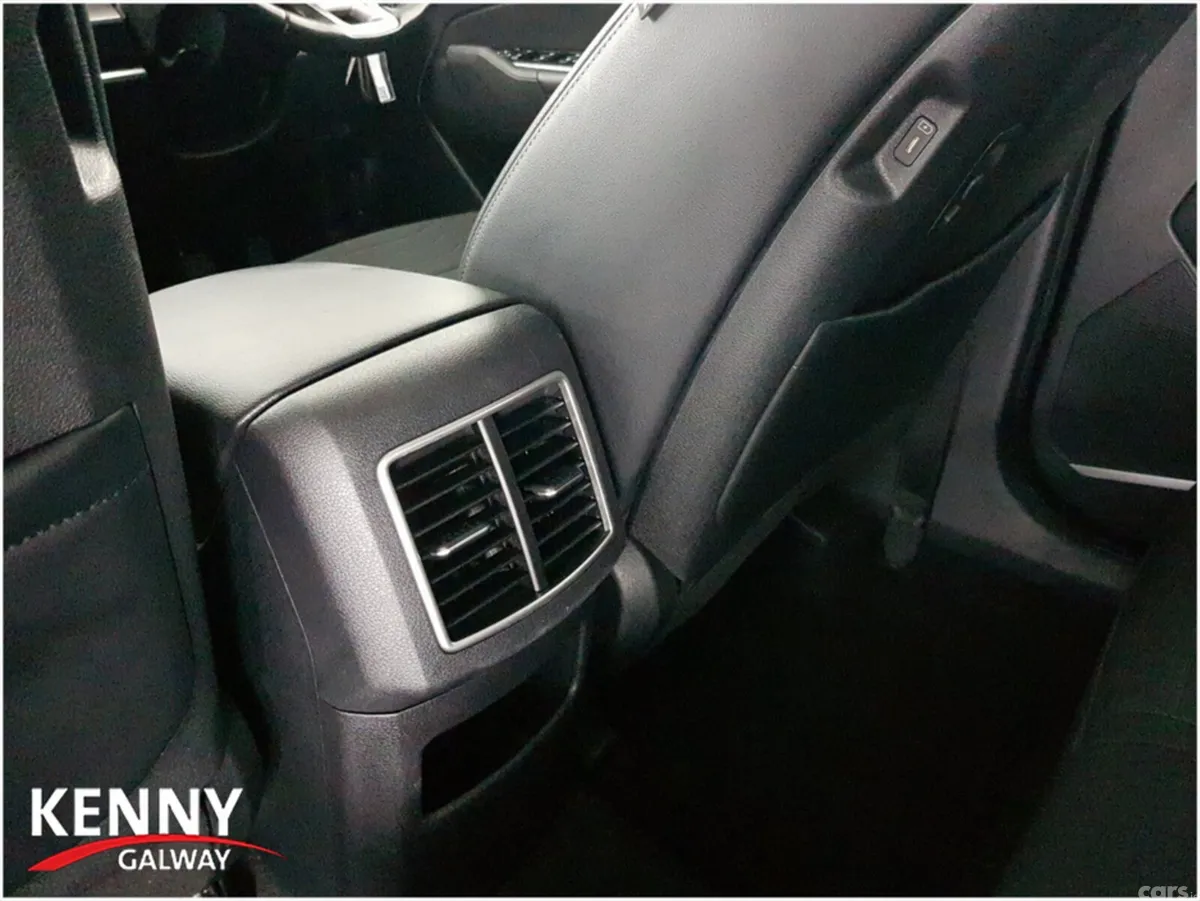 Kia Sportage MPV, Diesel, 2023, Black