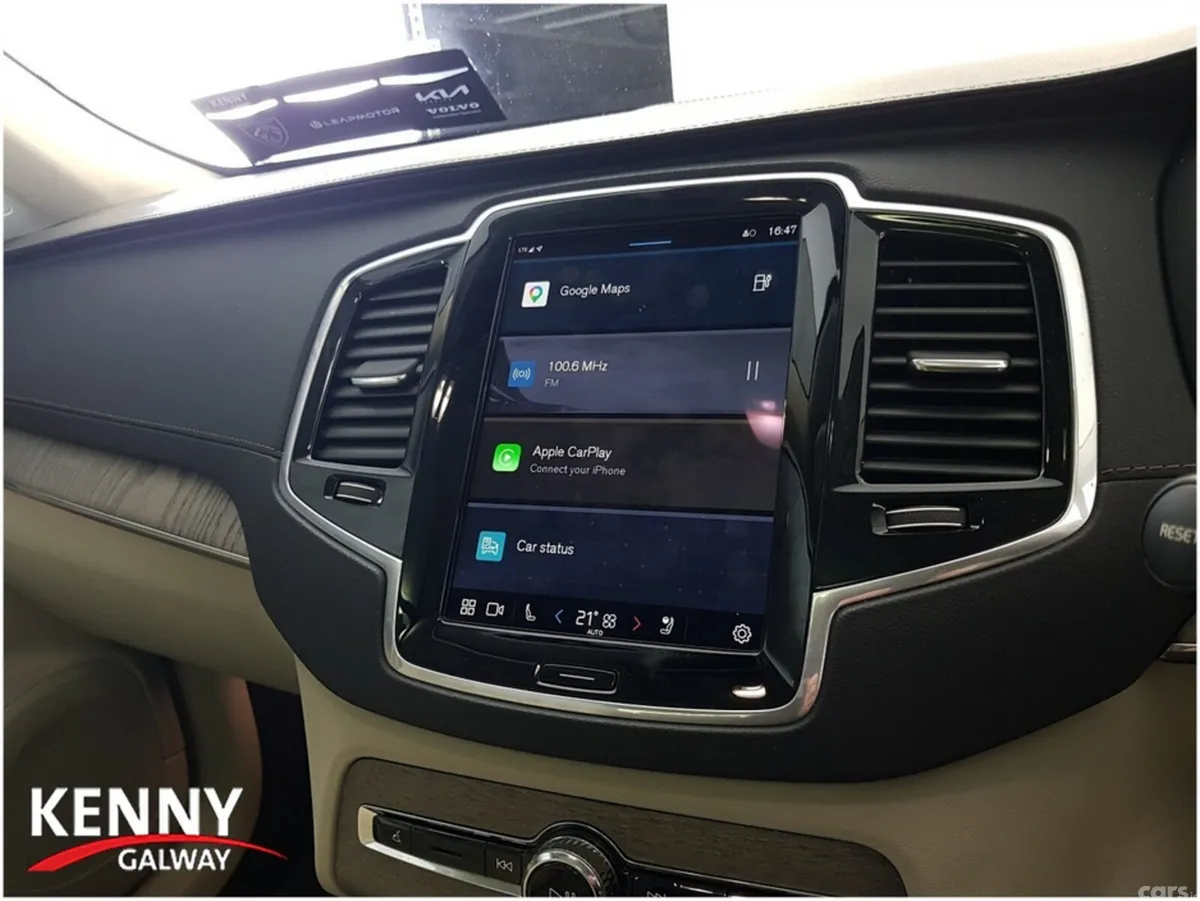 Volvo XC90 MPV, Petrol Plug-in Hybrid, 2024, Black