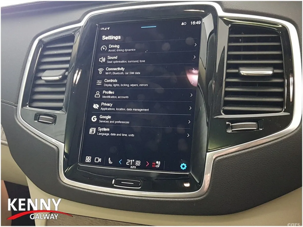 Volvo XC90 MPV, Petrol Plug-in Hybrid, 2024, Black