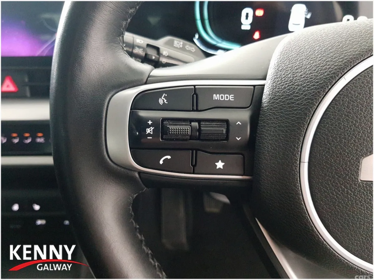 Kia Sportage MPV, Diesel, 2023, Grey