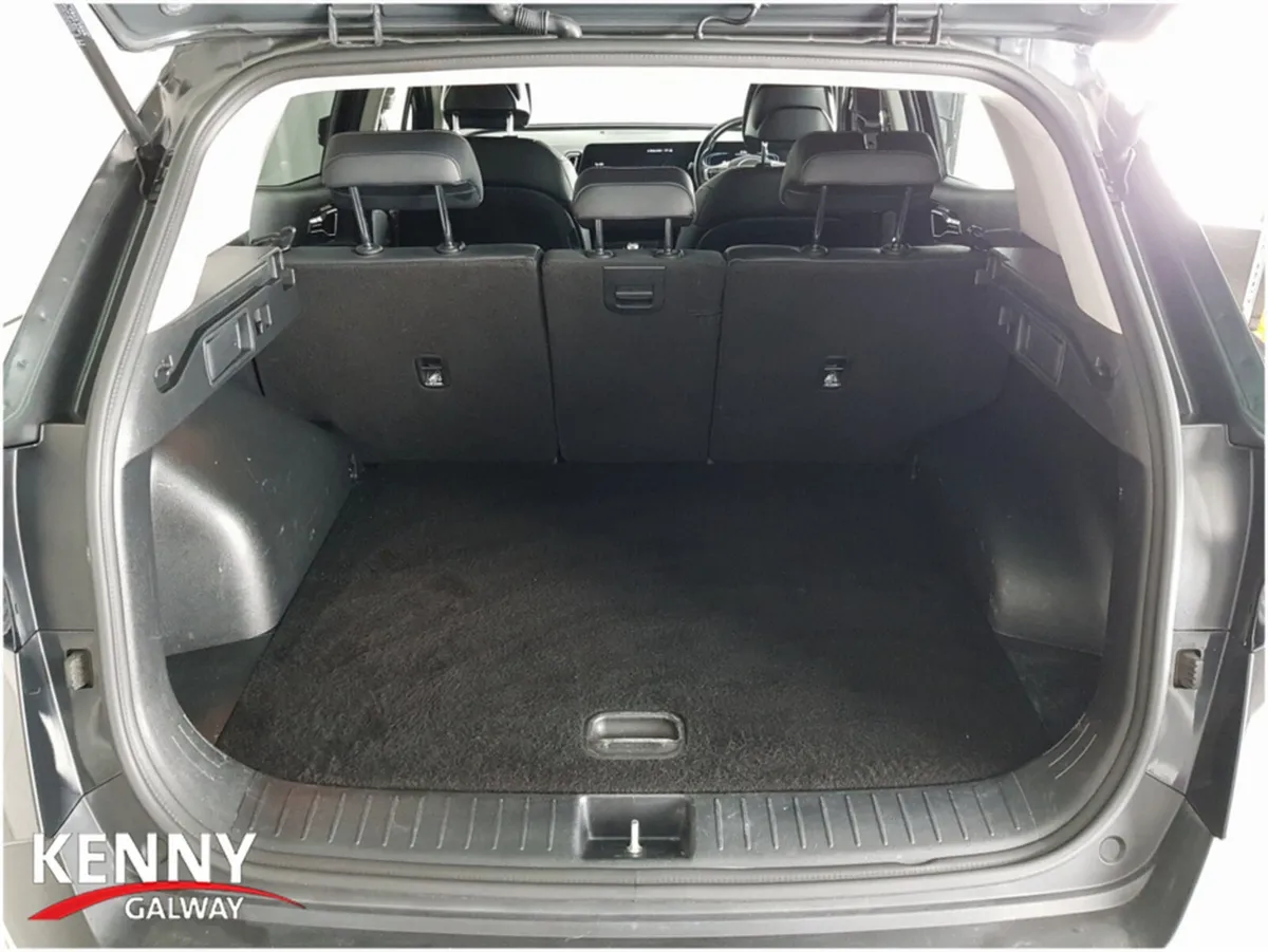 Kia Sportage MPV, Diesel, 2023, Black