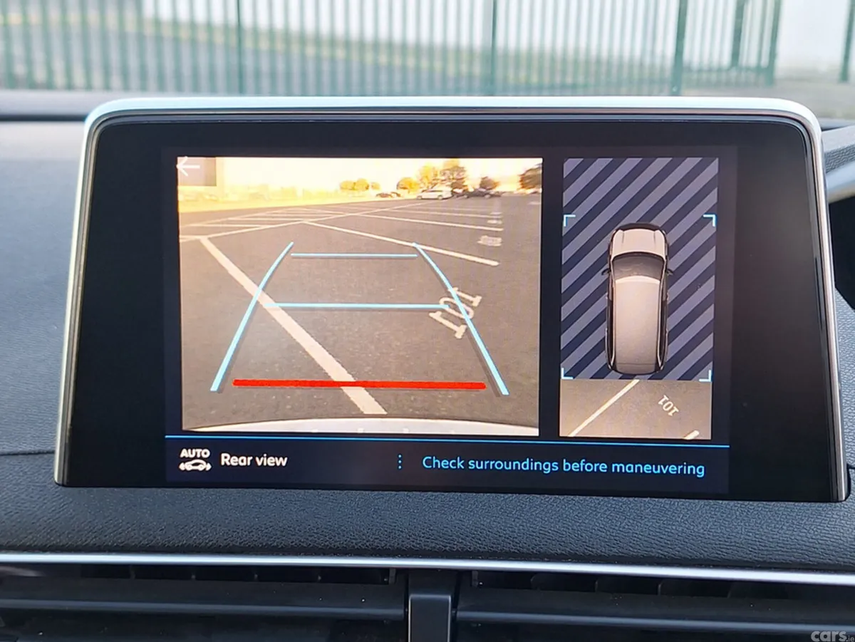 Peugeot 5008 MPV, Petrol, 2018, Grey