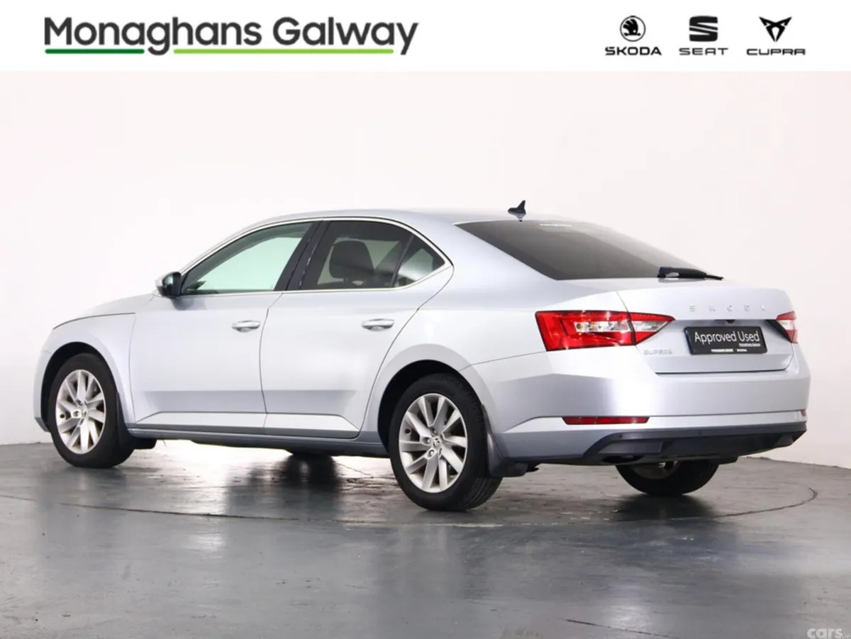 Skoda Superb Saloon, Diesel, 2024, Grey