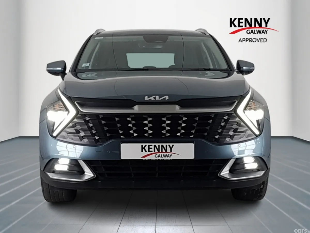 Kia Sportage MPV, Diesel, 2025, Grey