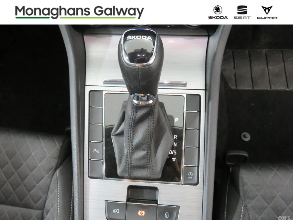 Skoda Superb Saloon, Diesel, 2024, Grey