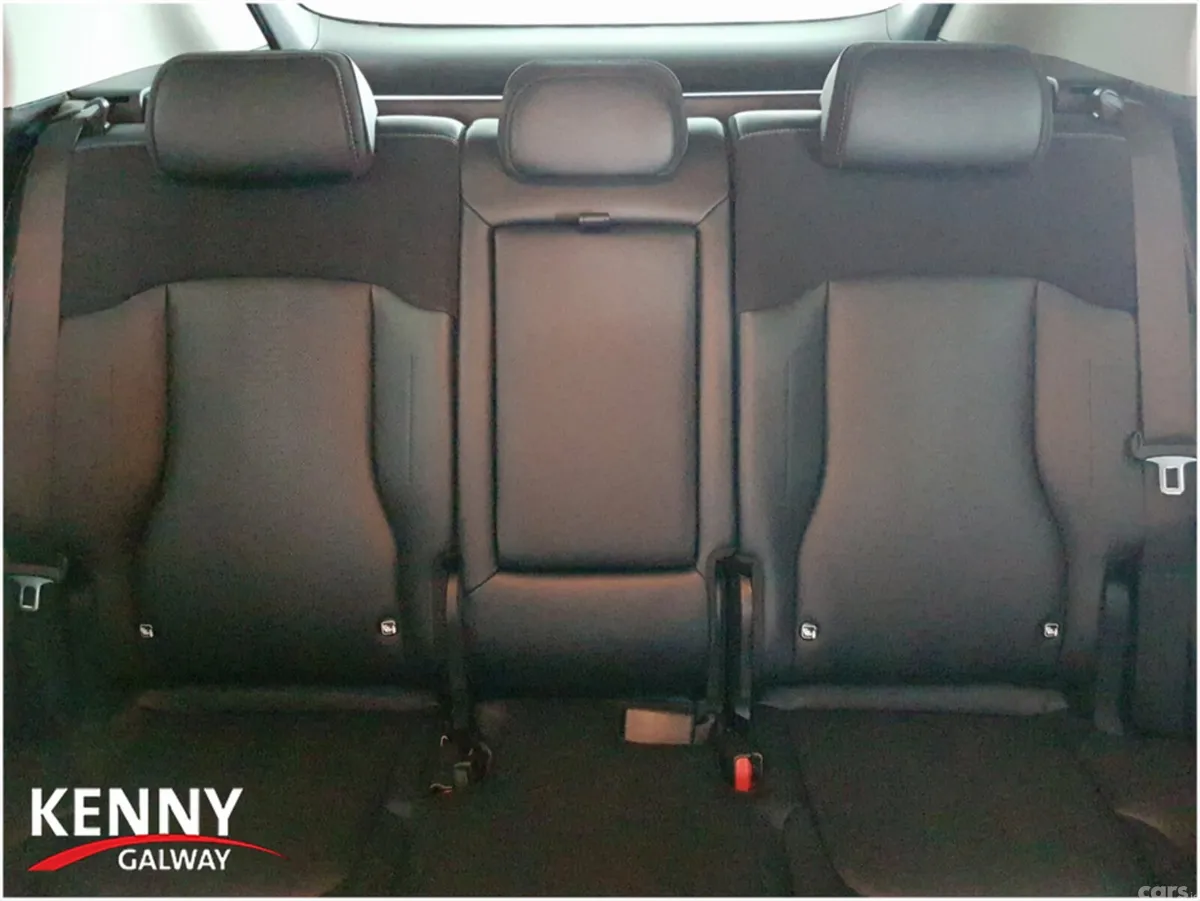 Kia Sportage MPV, Diesel, 2025, Grey
