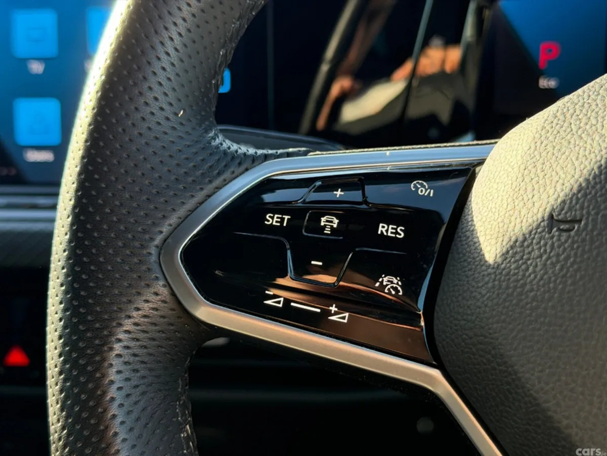 Volkswagen Golf Hatchback, Petrol Hybrid, 2021, Grey