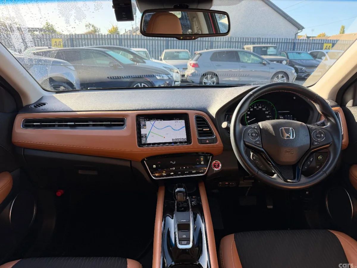 Honda Vezel SUV, Petrol Hybrid, 2018, Red