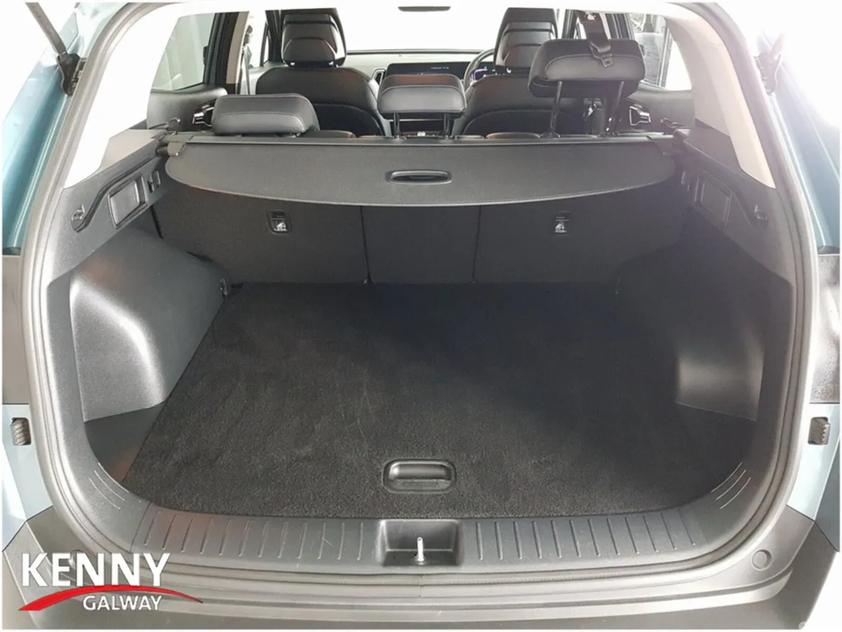 Kia Sportage MPV, Diesel, 2025, Grey