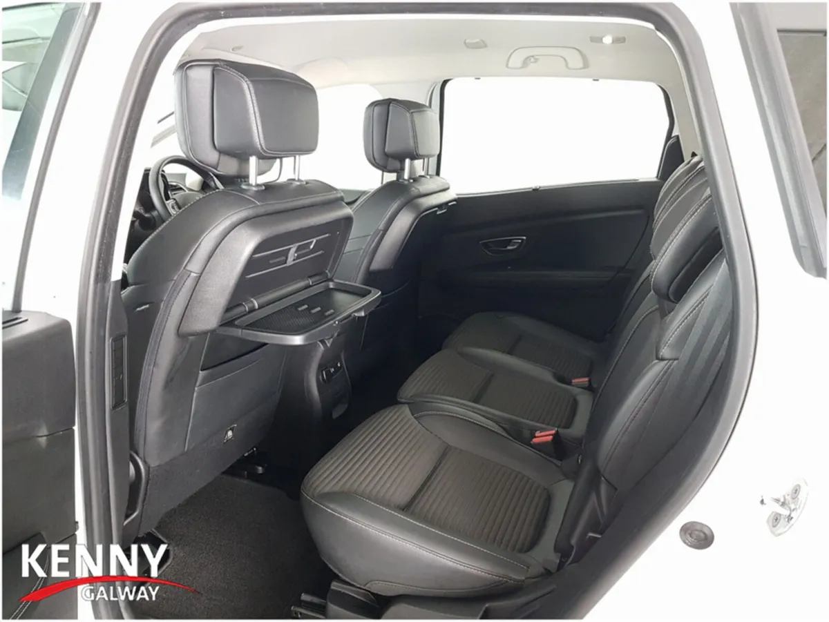 Renault Grand Scenic Hatchback, Diesel, 2017, White