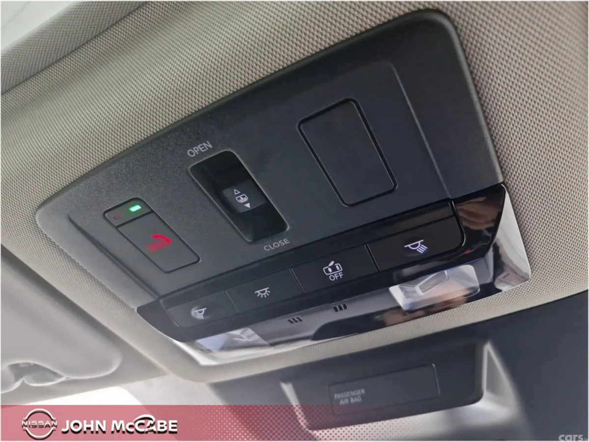 Nissan Qashqai MPV, Petrol Hybrid, 2026, Red