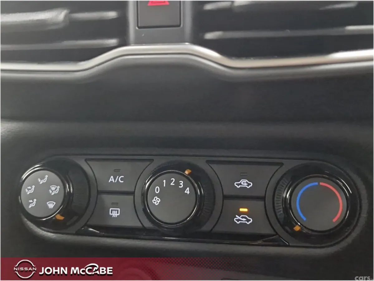 Nissan Juke MPV, Petrol, 2026, Red