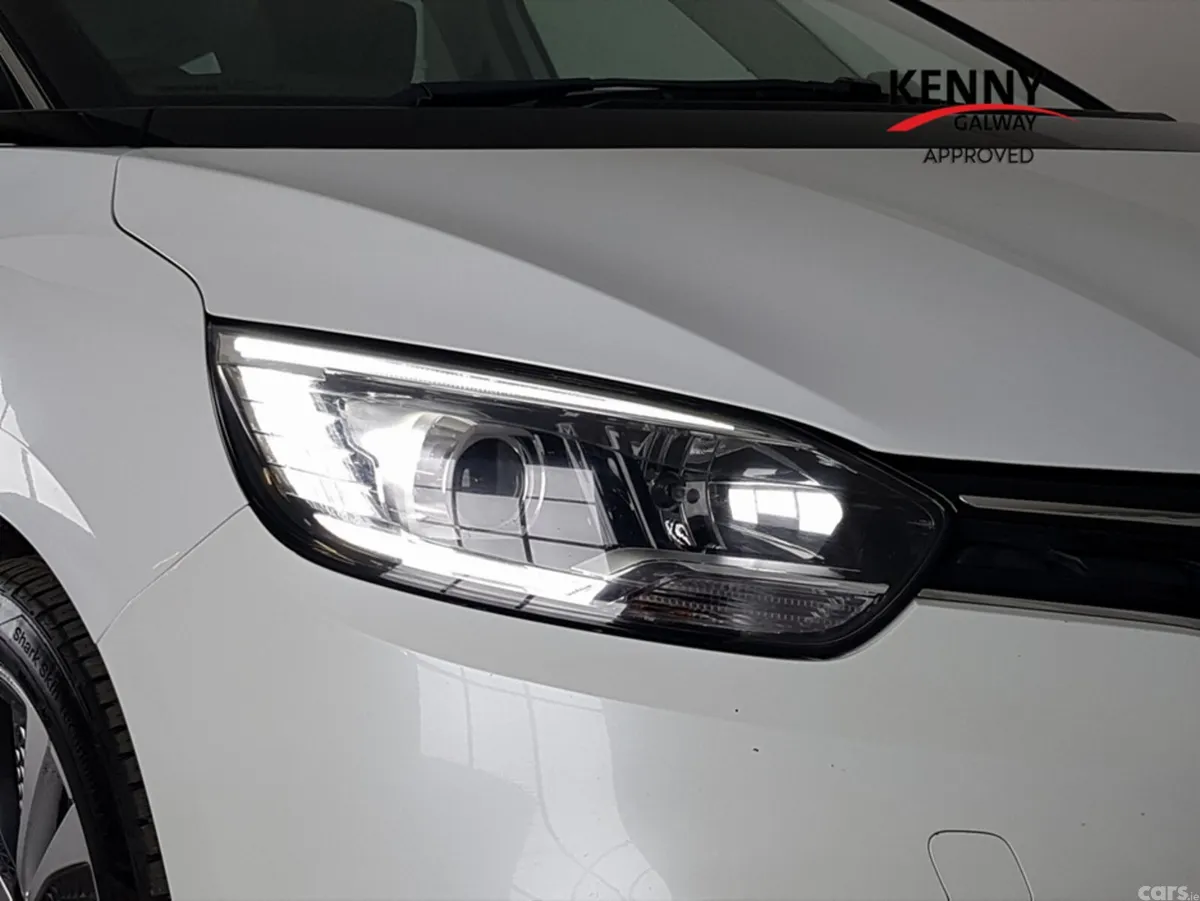 Renault Grand Scenic Hatchback, Diesel, 2017, White