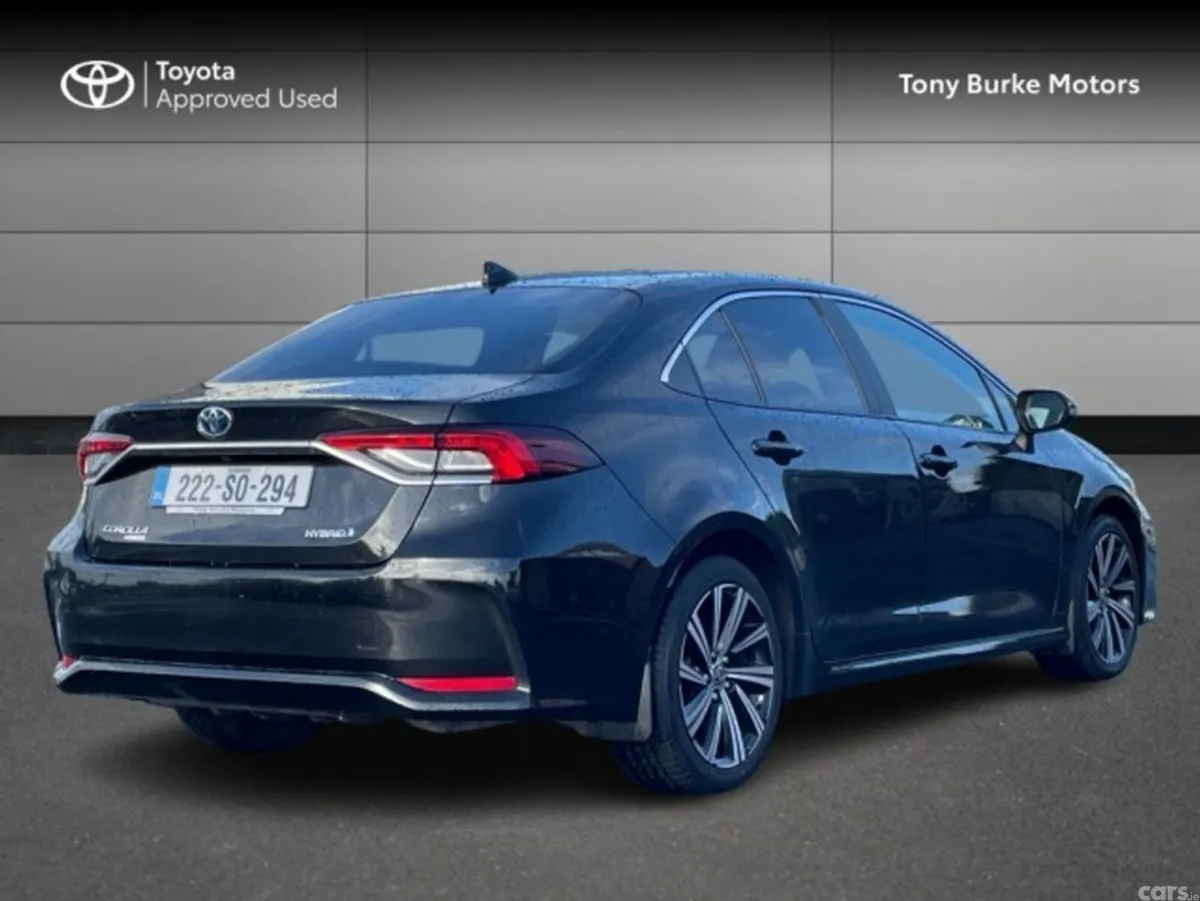 Toyota Corolla Saloon, Petrol Hybrid, 2022, Black