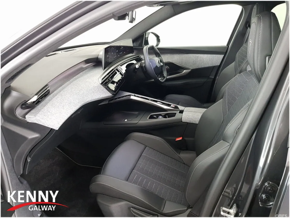 Peugeot 3008 MPV, Electric, 2025, Grey