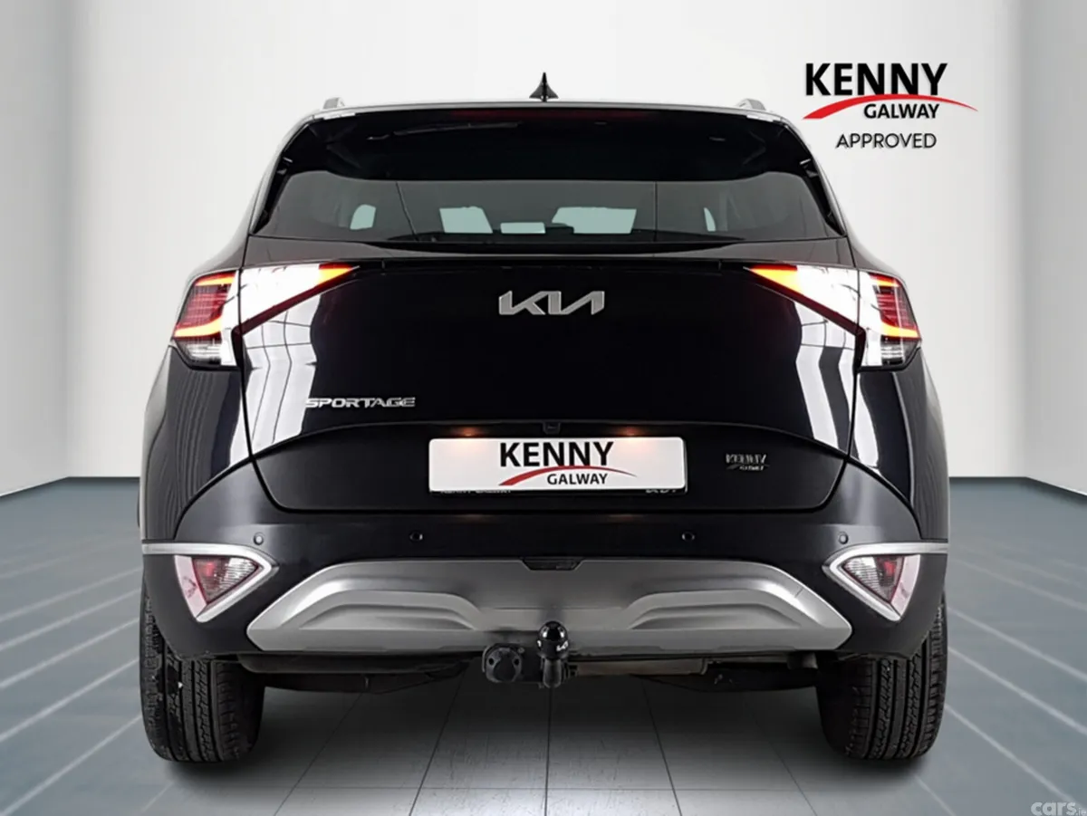 Kia Sportage MPV, Diesel, 2022, Black