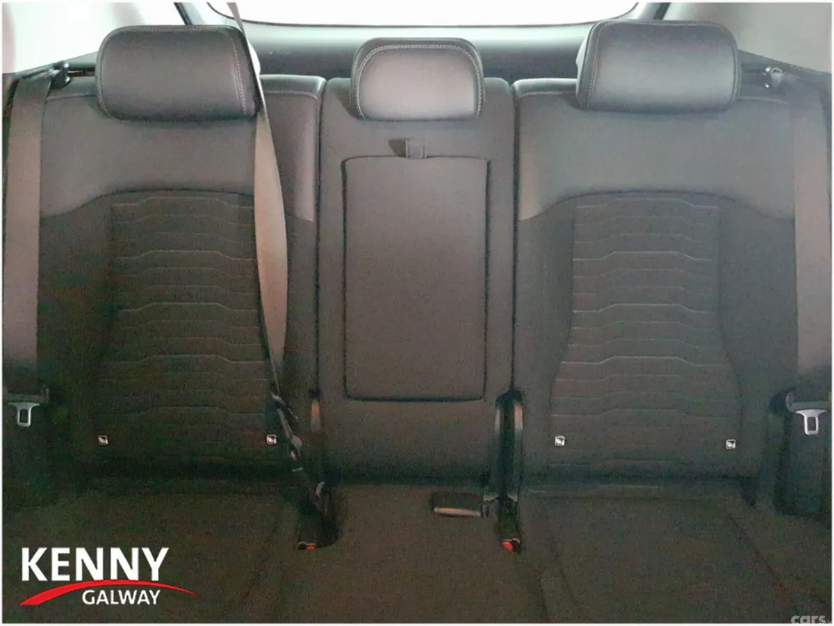 Kia Sportage MPV, Diesel, 2022, Black