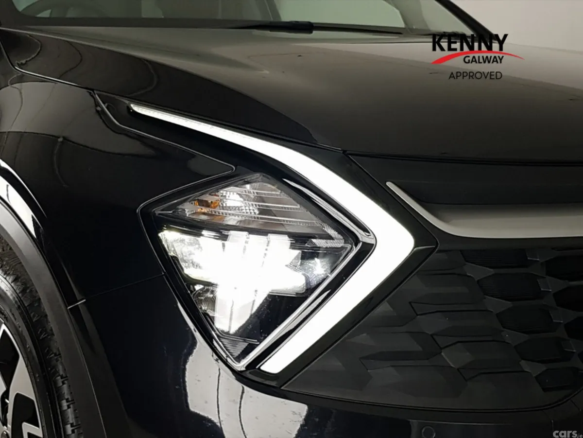 Kia Sportage MPV, Diesel, 2022, Black