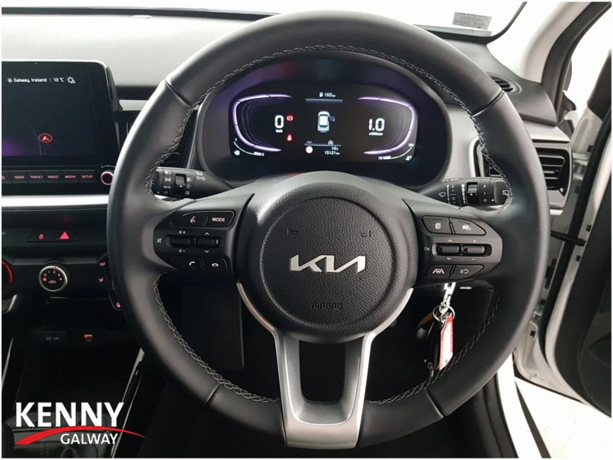 Kia Stonic SUV, Petrol, 2026, White