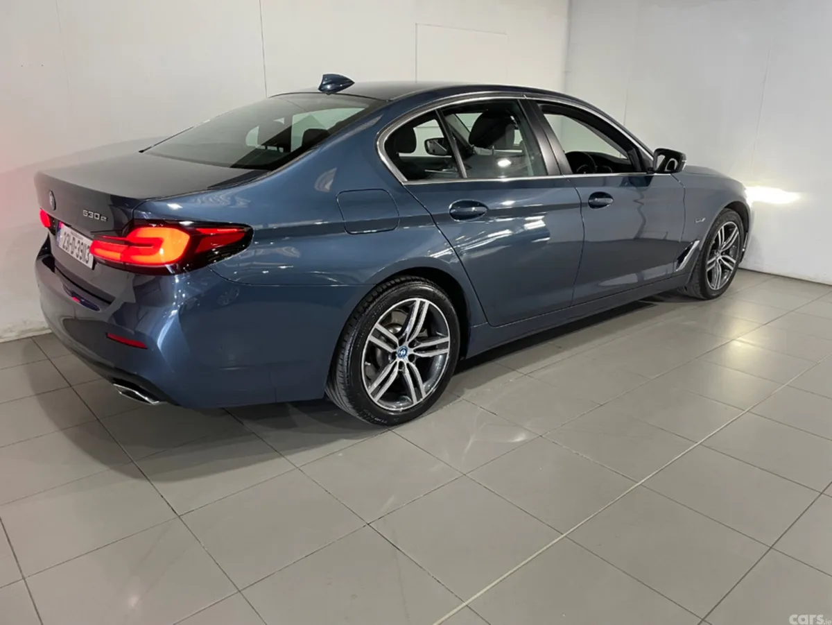 BMW 5-Series Saloon, Petrol Plug-in Hybrid, 2023, Blue