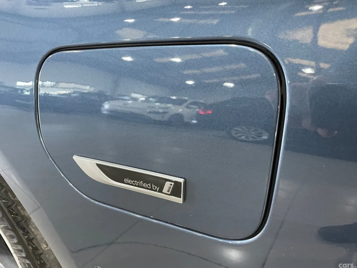 BMW 5-Series Saloon, Petrol Plug-in Hybrid, 2023, Blue