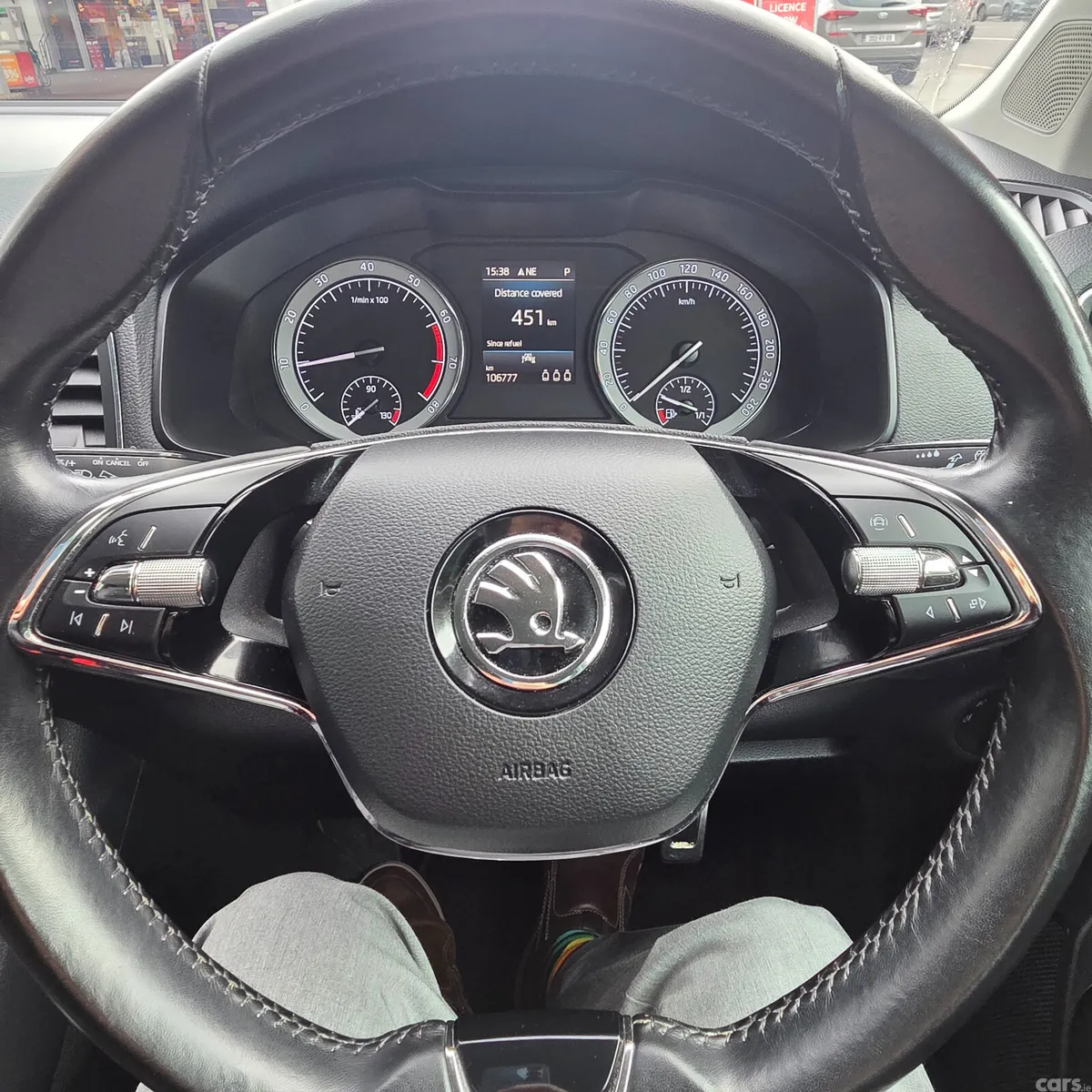 Skoda Karoq SUV, Petrol, 2021, Grey