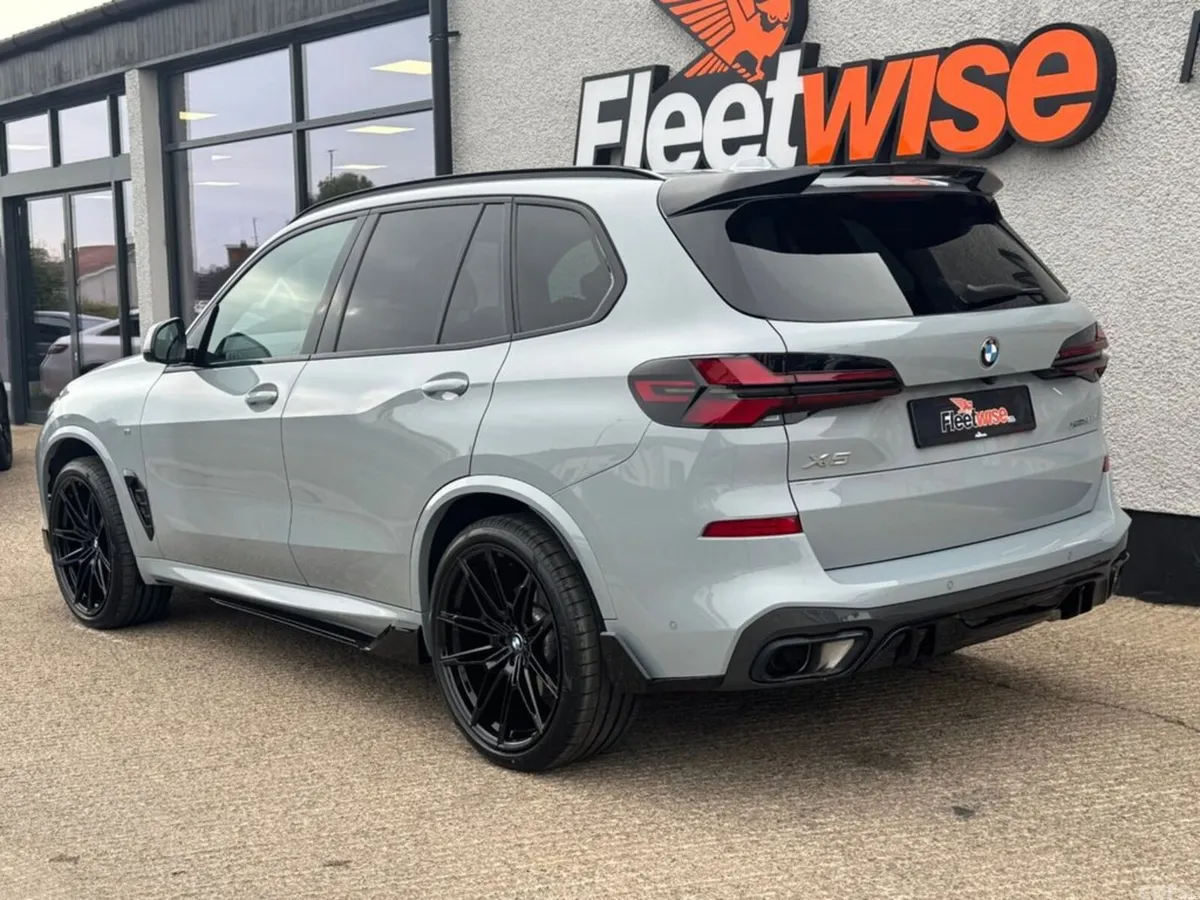BMW X5 SUV, Diesel Hybrid, 2023, Grey