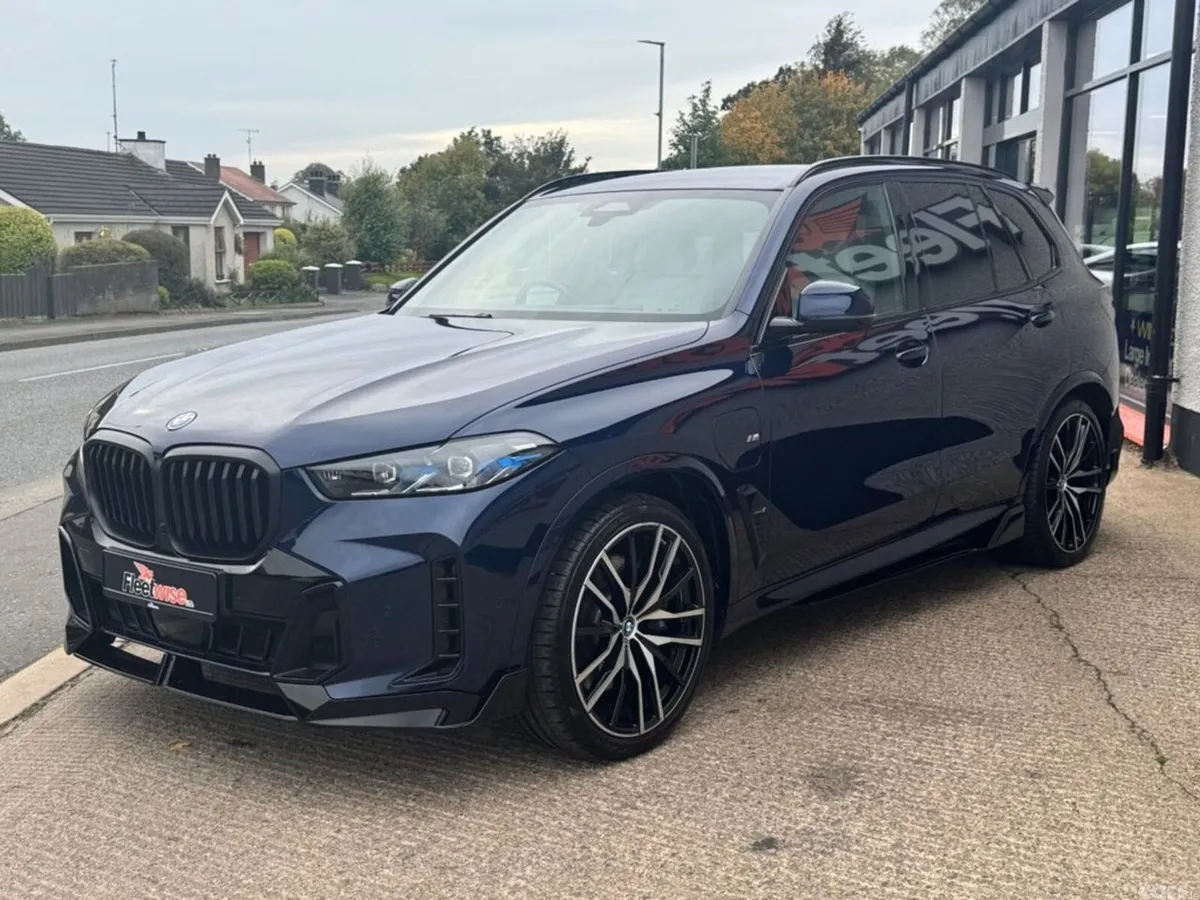 BMW X5 SUV, Petrol Hybrid, 2023, Blue