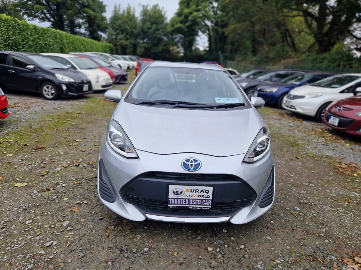 Toyota Aqua Hatchback, Petrol Hybrid, 2020, Silver