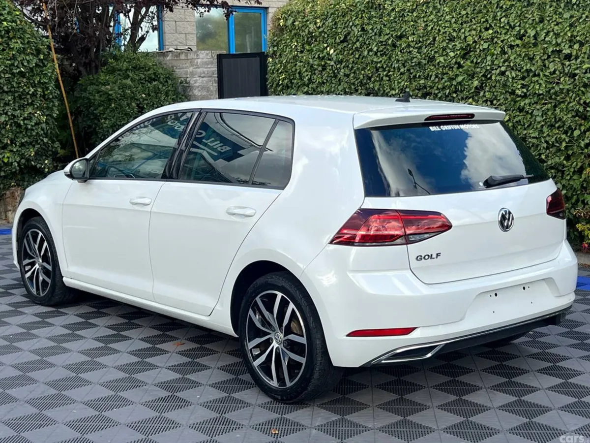 Volkswagen Golf Hatchback, Petrol, 2019, White