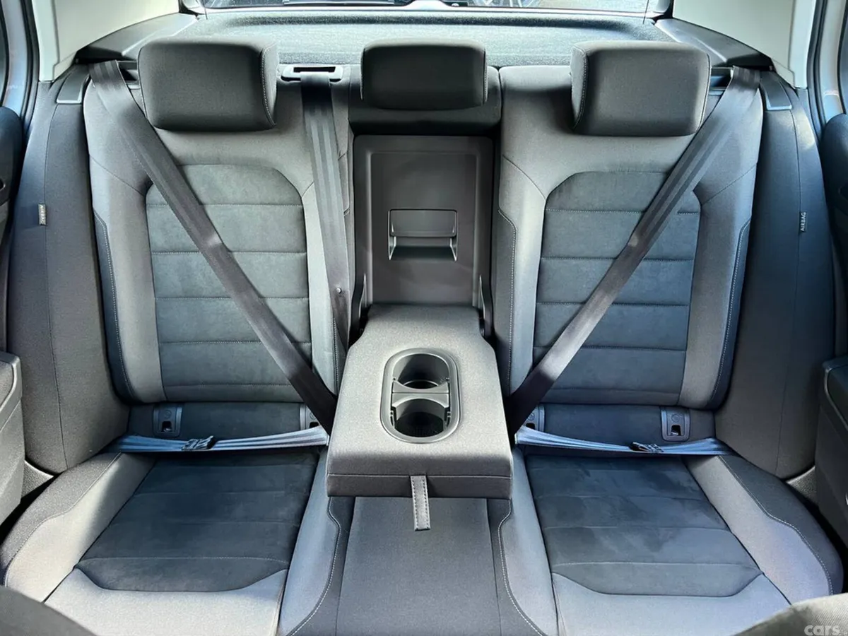 Volkswagen Golf Hatchback, Petrol, 2019, White