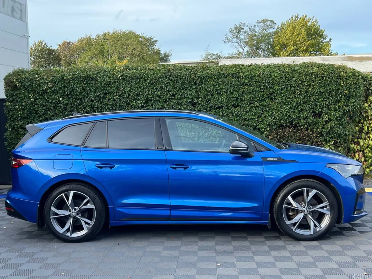 Skoda Enyaq Estate, Electric, 2023, Blue
