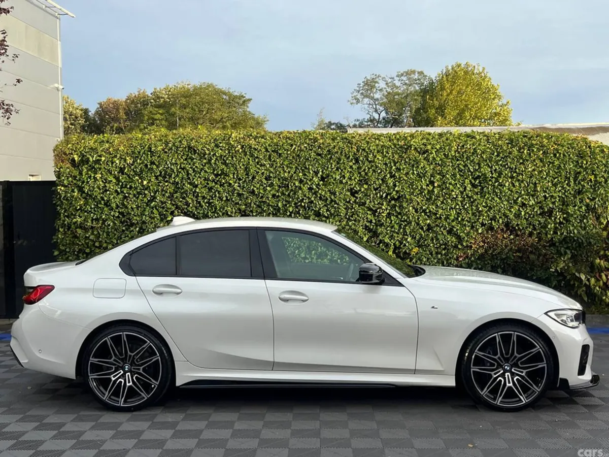 BMW 3-Series Saloon, Petrol Plug-in Hybrid, 2021, White